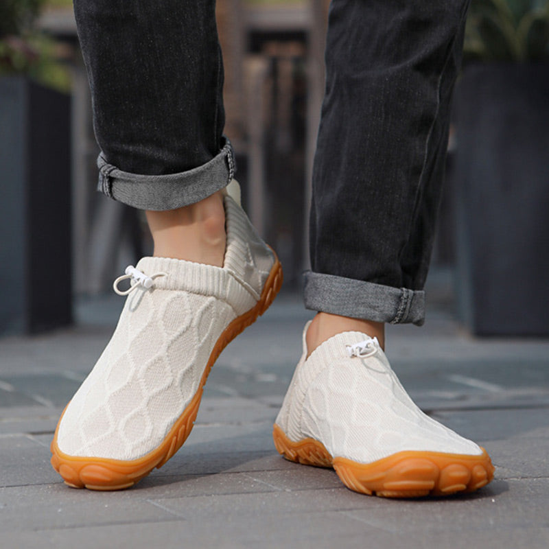 Non Slip Quick-Drying Slip On Knitted Sneakers