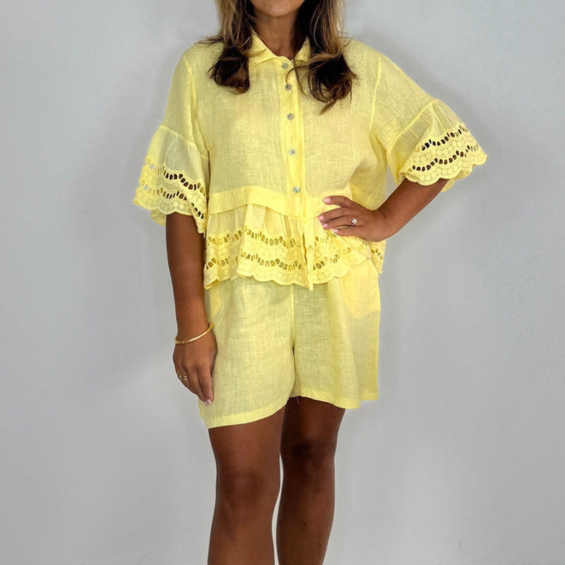 Women's Solid 3/4 Sleeves Turn-Down Collar Top with Lace Detailing & Shorts 2-Piece Set