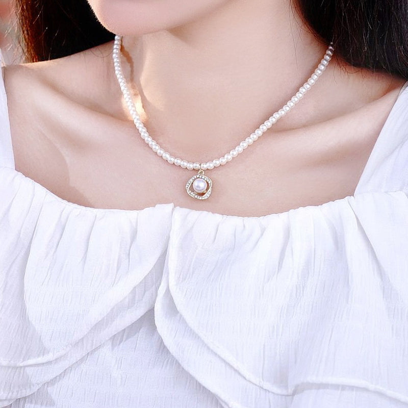 Women's Elegant Classic Necklace
