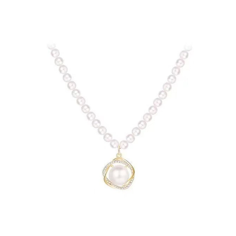 Women's Elegant Classic Necklace