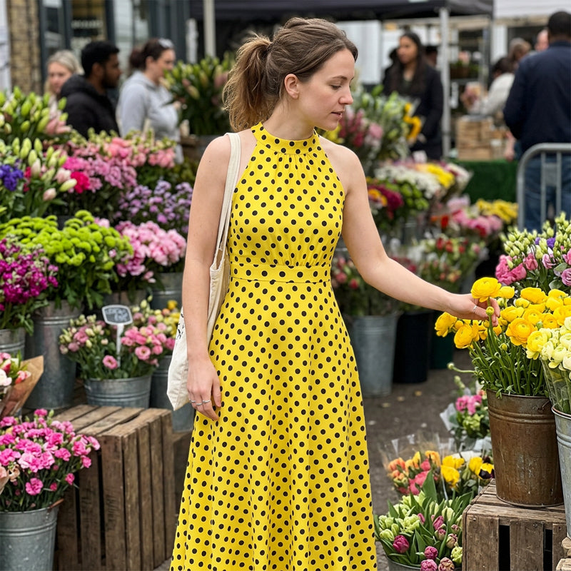 👗 LIMITED-TIME 50% OFF! ✨ Polka Dot Halter Neck Dress – Flowy, Flattering, Retro-Chic 🌼