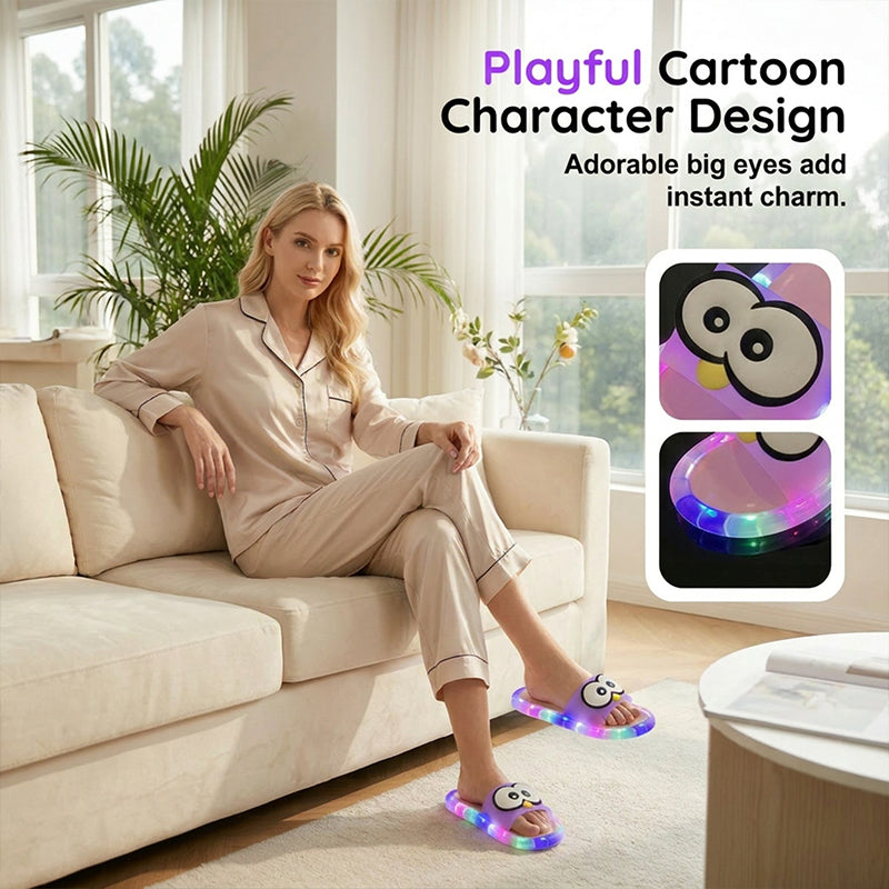 👣👣Cute slippers with cartoon motifs that glow
