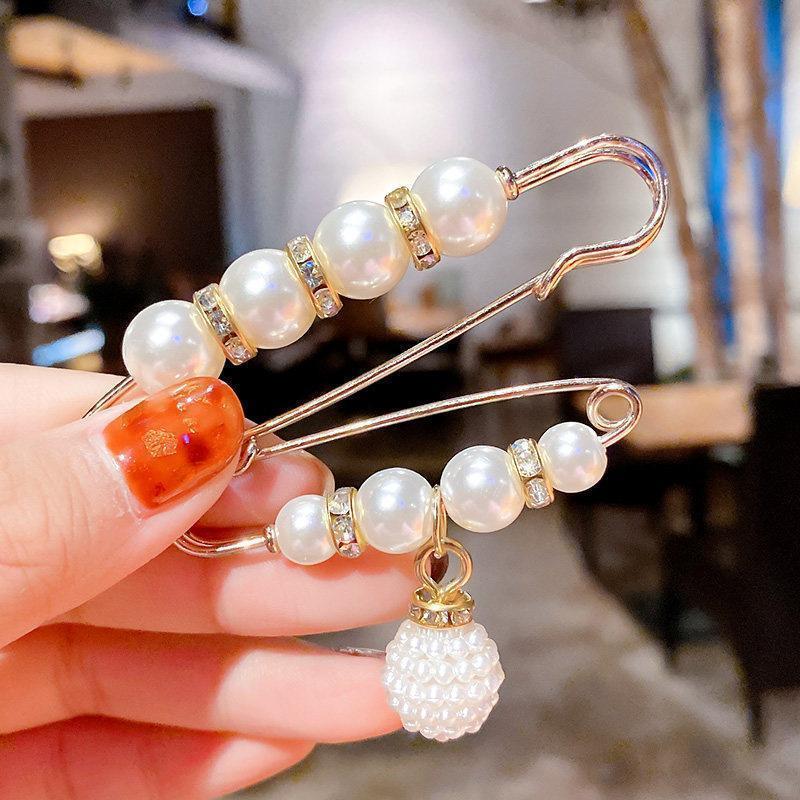 ✨ Buy 3 Get 9 FREE 💥Pearl Corset Brooch | Elegant Waist & Collar Fashion Pin