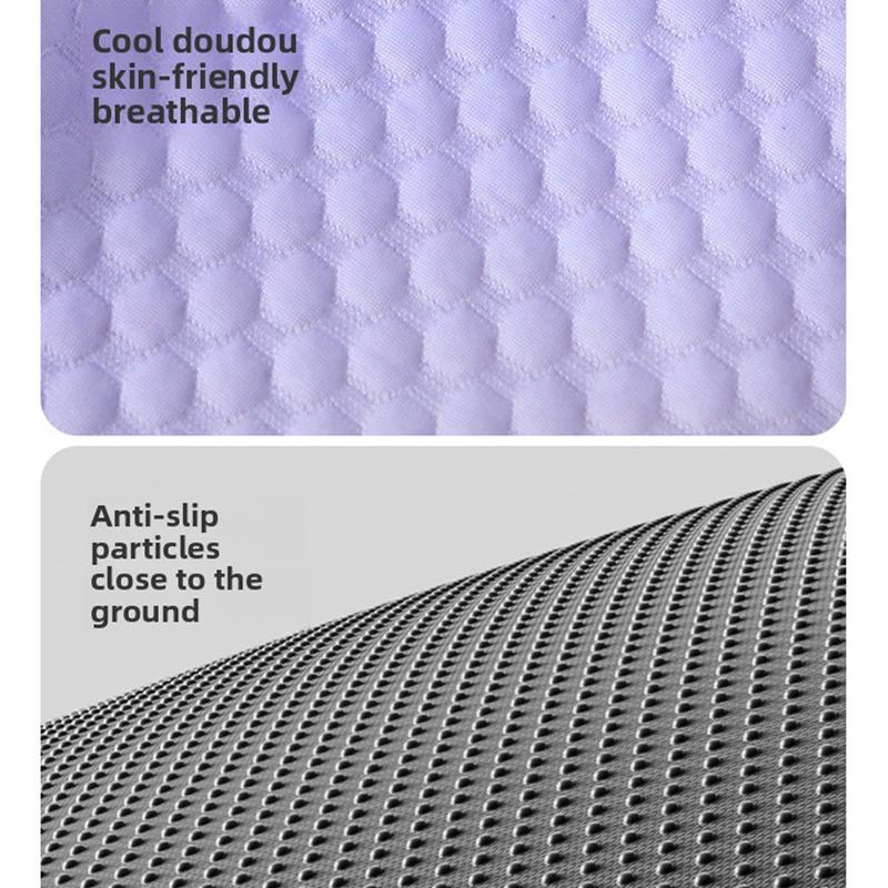 🐾 50% OFF NOW! ❄️ Pet Cooling Mat for Dogs & Cats – Breathable, washable & soft – Ice-silk fabric, perfect for floors, sofas or car travel – multiple sizes & gradient colours 🐶🐱