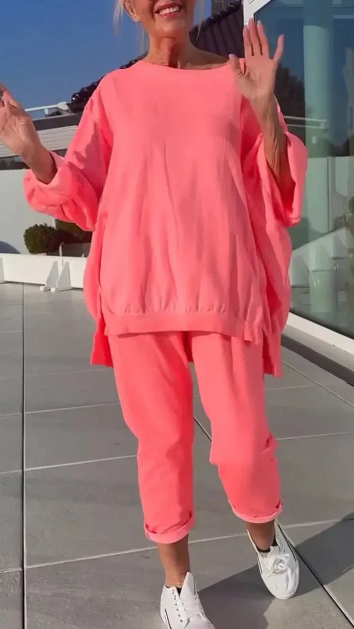 Round neckline slit Fluorescent colour leisure suit for women