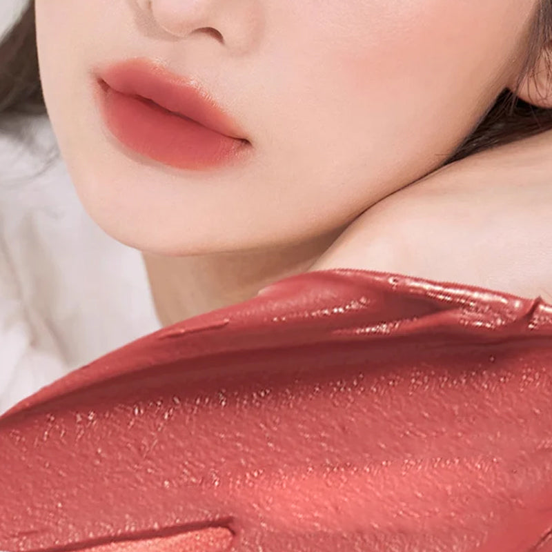 💄Matte Rotating Smooth Lasting Lip Glaze