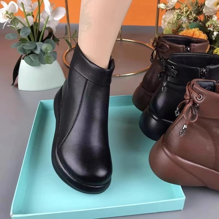 Women’s Stylish and Comfortable Round-toe PU Boots