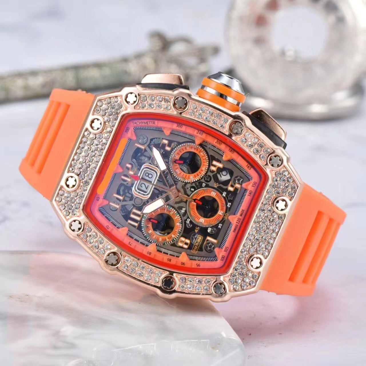 ⏳Limited-time 50% off⏰Men's Luxury barrel-shaped watch Rhinestone Embellished Watch⌚