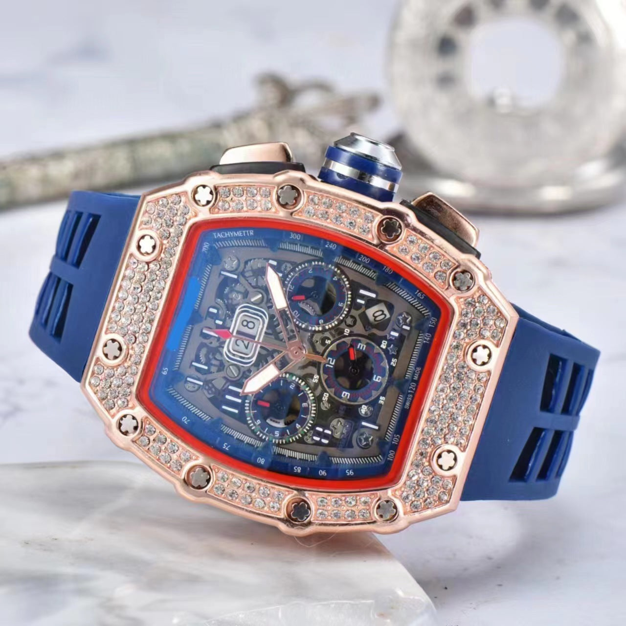 ⏳Limited-time 50% off⏰Men's Luxury barrel-shaped watch Rhinestone Embellished Watch⌚