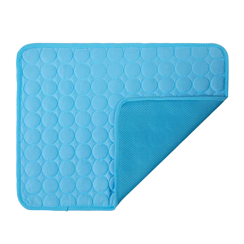 🧊⚡ Summer Sale! No-Water Pet Cooling Mat – Breathable Oxford Fabric, Fits Any Bed/Crate